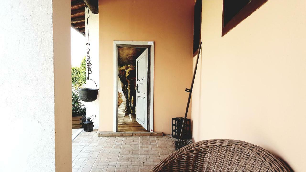 B&B Villa Fiorini モニーガ・デル・ガルダ エクステリア 写真
